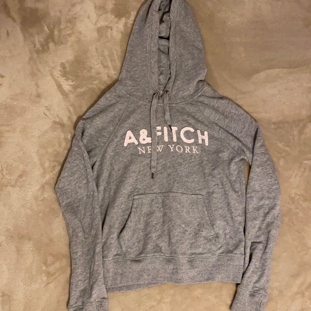 ABERCROMBIE AND FITCH LIGHT WEIGHT HOODIE